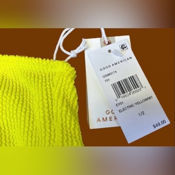 NWT Good American Crinkle Basic Bandeau in Electric Yellow, Size S/M - Picture 7 of 9